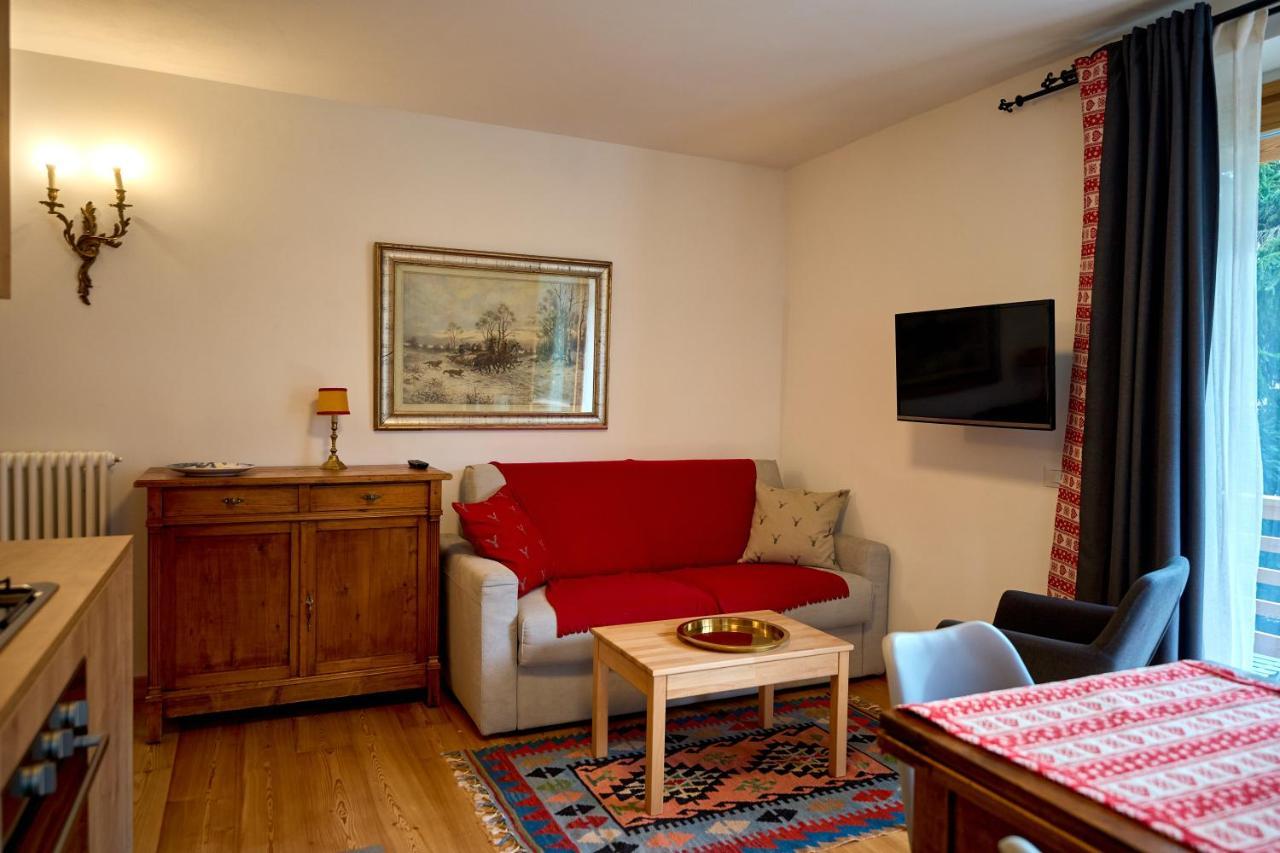 Casa Al Sole Apt 1 Pinzolo Eksteriør billede